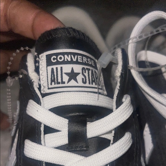 NWT Converse One Star Size 8 men/ women 10 - Picture 6 of 8